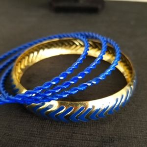 💲🩷⬇️Fashion Bracelets Gold Tone & Blue